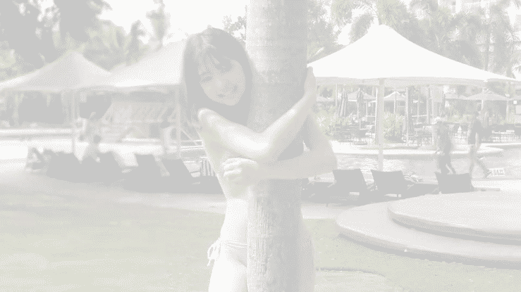 奇跡の美少女の全てがここに！【1st写真集 特別ロングVer.】